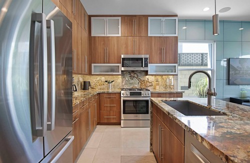 Racquet Club West Condo | Desert Horizon PS Home