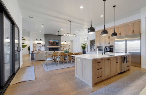 St. George House | Desert Mirage at The Ledges with Private Pool & Hot Tub!