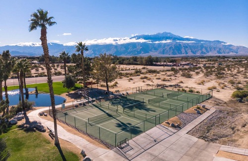 Desert Hot Springs House | *Desert Oasis Resort*~ Mineral Hot Spring Pools