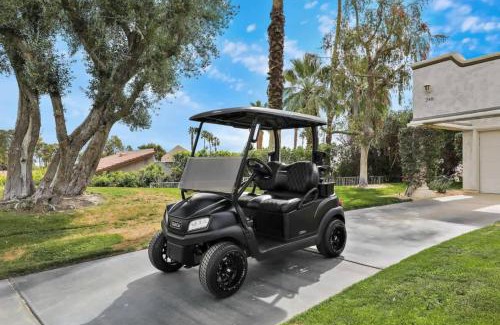 Palm Desert Hotel | Desert Oasis w Hot Tub & Pool