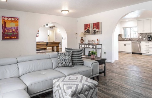 Cavalier Estates House | Desert Oasis with Pool Patio 5BR 3BA Near PV
