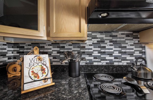 Cottonwood-Verde Village House | Desert Oasis with Private Hot Tub - Minutes from Sedona+Wineries+Jerome!