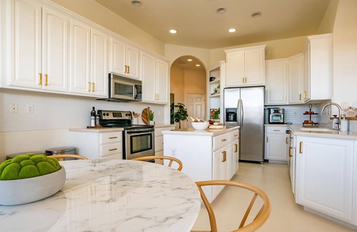 Twentynine Palms House | Desert Paradise: Swim Spa, Golf, Yoga, JTNP