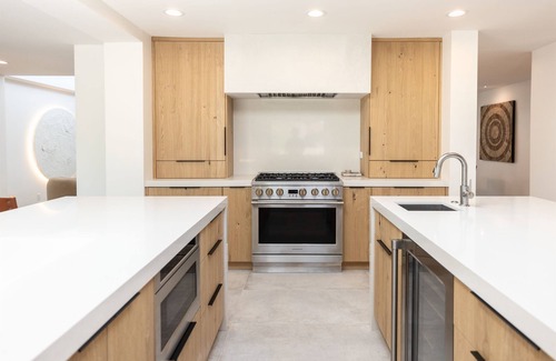 Paradise Valley House | Desert Park~Pool~Jacuzzi~EV Charger~Luxury