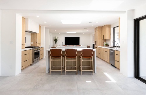 Paradise Valley House | Desert Park~Pool~Jacuzzi~EV Charger~Luxury