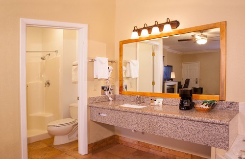 Oak Creek Hotel | Desert Quail Inn Sedona at Bell Rock