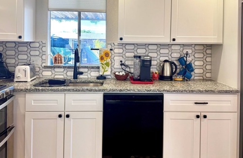 Tucson Estates House | Desert Resort Living 55+. Enjoy gym, pool, spa, hiking & biking. Pet friendly