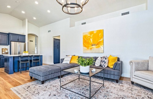 Arabian Views House | ☀️🧘‍♀️Desert Retreat 🏊‍♂️ Heated Pool in Scottsdale