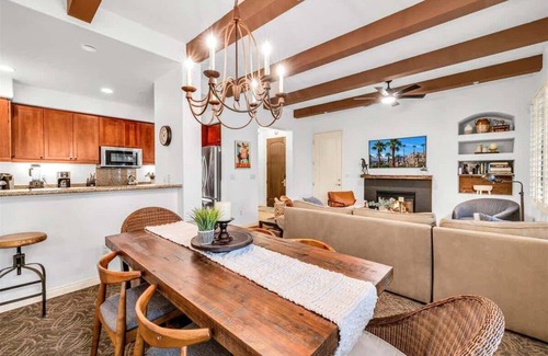 La Quinta Apartment | Desert Retreat in Prime Location Legacy Villas #A