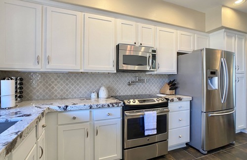 Village At Aviano Condo | DESERT RIDGE! Loop 101, Shopping, Mayo Clinic Hospital, Honor Health & Westworld