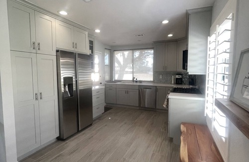 Palm Desert Condo | Desert sensation with beautiful views on golf course!