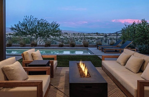 Palm Springs House | Desert Views Home with Pool/Spa 3-bedroom w/access to gym & miles of trails