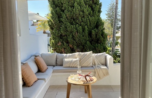 Golden Mile Apartment | Design Apartment in Puente Romano Beach Resort