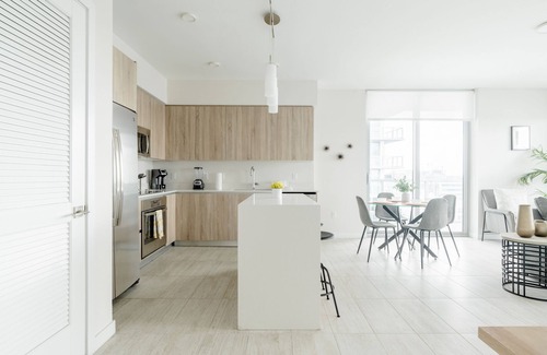 Northeast Miami Apartment | DESIGN DISTRICT, LUXURY APARTMENT, 1B 1B