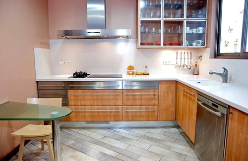 El Putget i Farro Apartment | Design Duplex Penthouse in Barcelona's Zona Alta