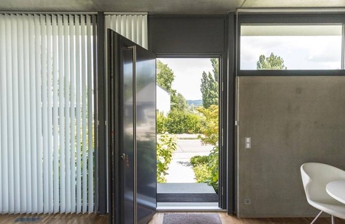 Radolfzell am Bodensee Apartment | Design Holiday Apartment "Mettnau" near Lake Constance with Wi-Fi, Terrace & Garden