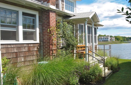 Sag Harbor Cottage | Design House Beachfront Cottage