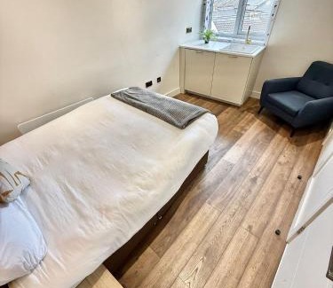 Nunhead House | Design House Peckam - Dynamic City Stay