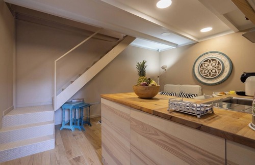 Lordelo do Ouro e Massarelos Apartment | Designed Flat w/Mezzanine and Terrace