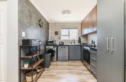 Big Bay Apartment | Designer 2 Bed Apartment - Big Bay Beach Club