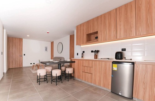 San Diego Apartment | Designer 3BR Apartment-Cowork & Jacuzzi in Poblado