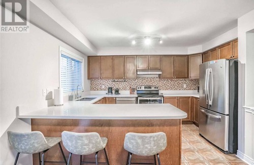 Central Erin Mills House | ★Designer 4BR Executive Townhome w/Parking