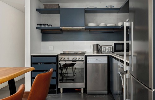 Schotsche Kloof Apartment | Designer Apartment at the Peak of Bo-Kaap | Pool