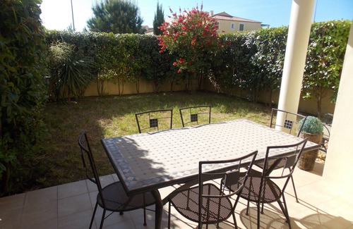 Narbonne-Plage Apartment | Designer apartment located in DRC NARBONNE-PLAGE (FRANCE) from 4 to 6 people