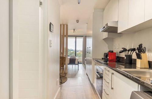Claremont Apartment | Designer Apartment | Mountain Views and Rooftop Pool
