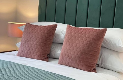 Canton Apartment | Designer Cardiff Apartments
