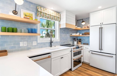 Seagrove Beach Condo | Designer Condo with Gulf Views, Heated Community Pool, and 1.5 Blocks to Beach