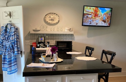 Whittaker Apartment | Designer French Country guest suite close to Ann Arbor, U of Michigan, Saline