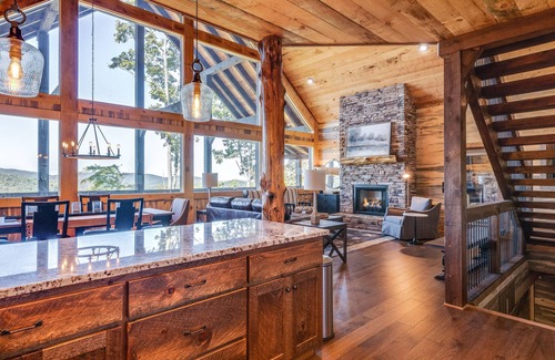 Aska Cabin | Designer hideaway with mountain-view decks, hot tub, pool table & fireplaces