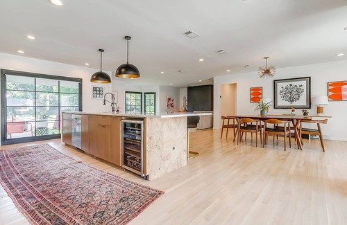 Fort Worth House | Designer home right in the heart of FWTX two miles west of downtown
