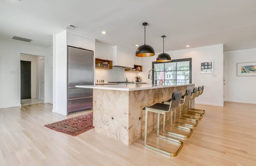 Fort Worth House | Designer home right in the heart of FWTX two miles west of downtown