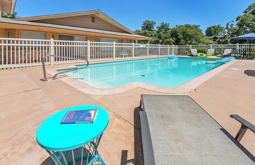 La Mesa House | Designer Poolside 1Bed1Bth Retreat
