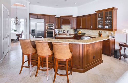 The Majors House | Designers dream home with amazing outdoor living with own tiki bar.