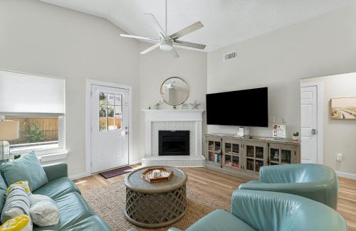 Seaspray House | Destin Beach House - Just A Splash by Panhandle Getaways