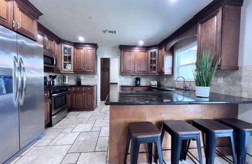 Hermosa Village House | Destination #02