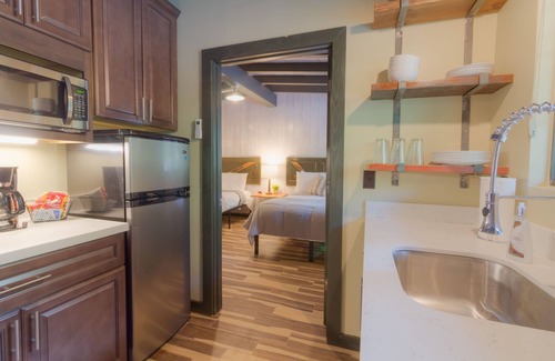 Sedona Apartment | Destination Oak Creek 5 1 Bedroom Apts by RedAwning