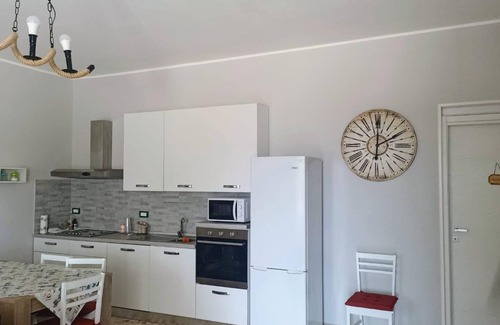 Diso House | Detached 3-bedroom villa with garden