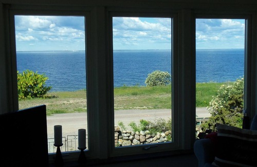 Sodvik House | Detached beach villa with a big balcony
