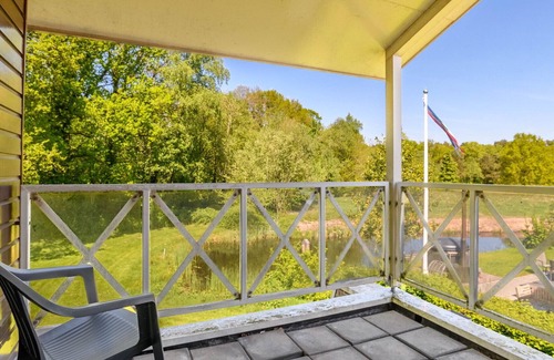 Vlagtwedde Cottage | Detached bungalow for 12 persons
