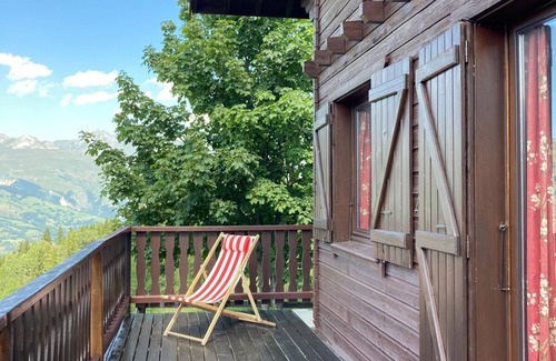 Vallandry Ski Chalet | Detached chalet in the resort - 300 m from the slopes - Pets allowed