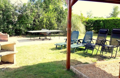 Broc House | Detached chalet Ping-pong, pétanque, barbecue, pergola.