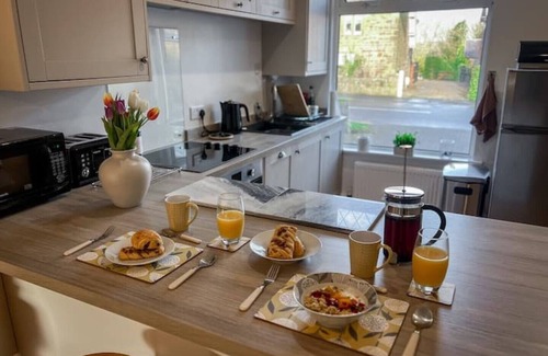 West Thirston Cottage | Detached cottage near Alnwick and Warkworth