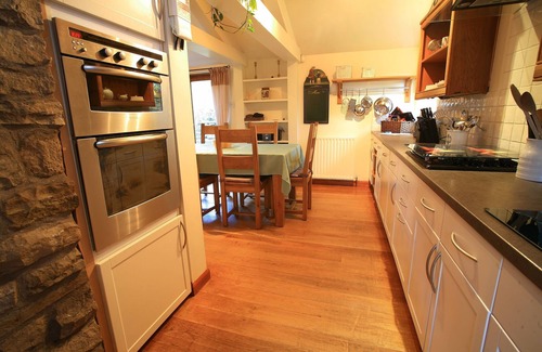 Dent Cottage | Detached Country Cottage with 5 Bedrooms & 3 En Suites