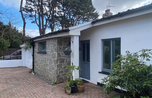 Devoran House | Detached family home with large, private garden in Devoran, Cornwall
