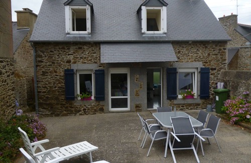 Etables-sur-Mer House | DETACHED HOUSE NEAR SEA SEA ETABLES