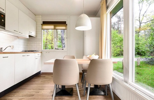 Krachtighuizen Cottage | Detached hearing bungalow for 4 persons